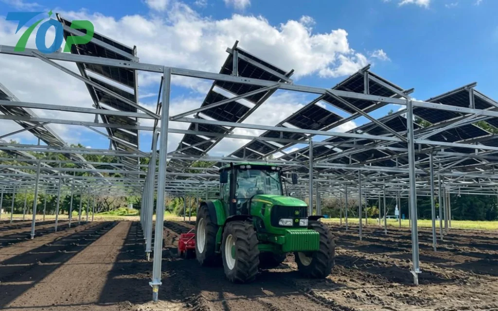 大型トラクターもスムーズに通行